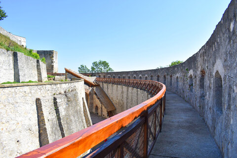 Trenčiansky hrad otvára pre verejnosť južné opevnenie